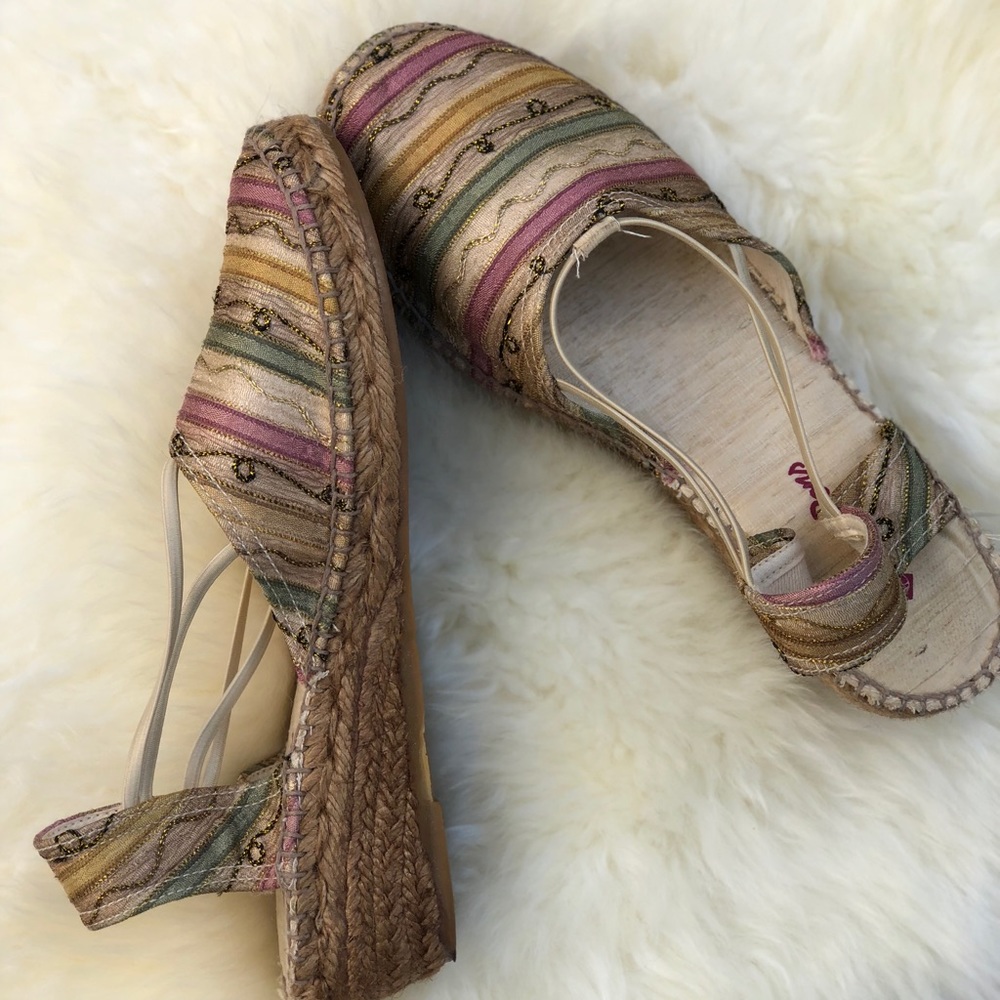 Authentic Spanish espadrilles - Picture 3 of 3